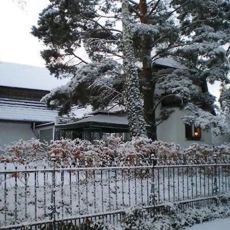 With Balcony In One Of The Beautiful Districts Of * Berlim